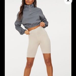 Pretty Little Thing Grey cropped sweater, size 8/M